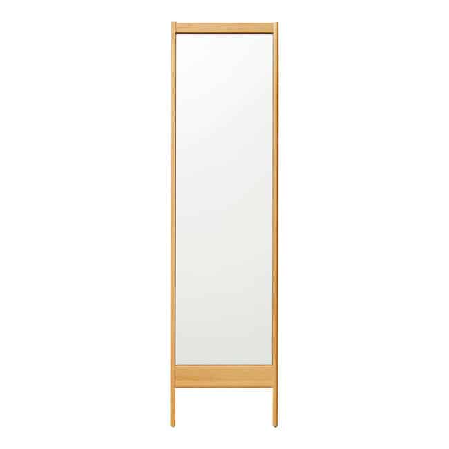 A Line Mirror (Olieret Eg) – Form & Refine